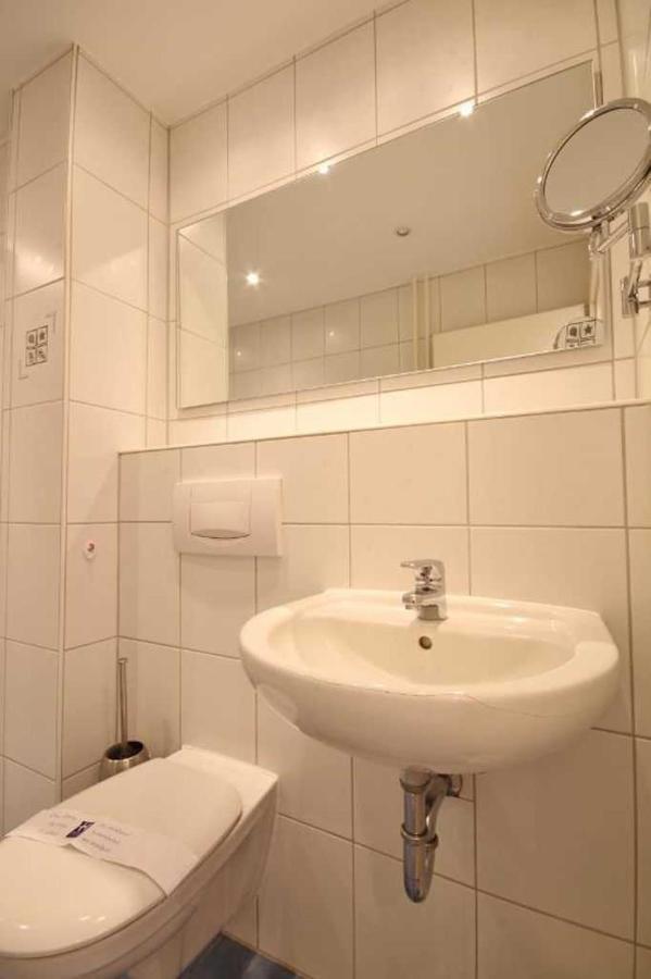 Wohnung 13, 2 Raum Wohnung Im Haus Pacific Mit Seesicht Cuxhaven Exterior photo